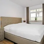 Hanse 307 Apartment
