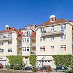 Hanse 307 *