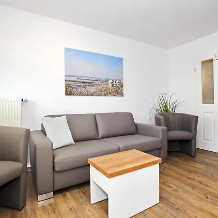 Hanse 307 Apartment Kuehlungsborn
