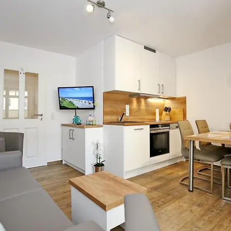 Hanse 307 Apartment *