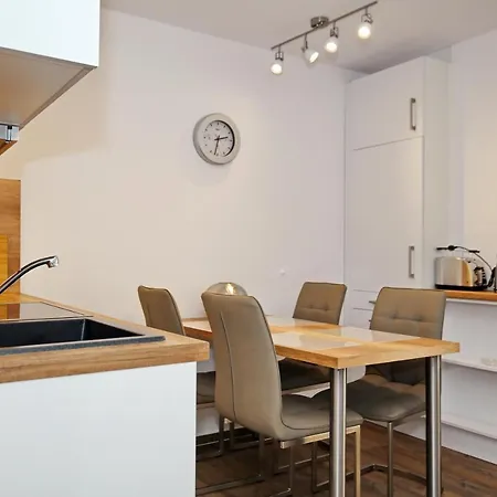 Hanse 307 Apartment *